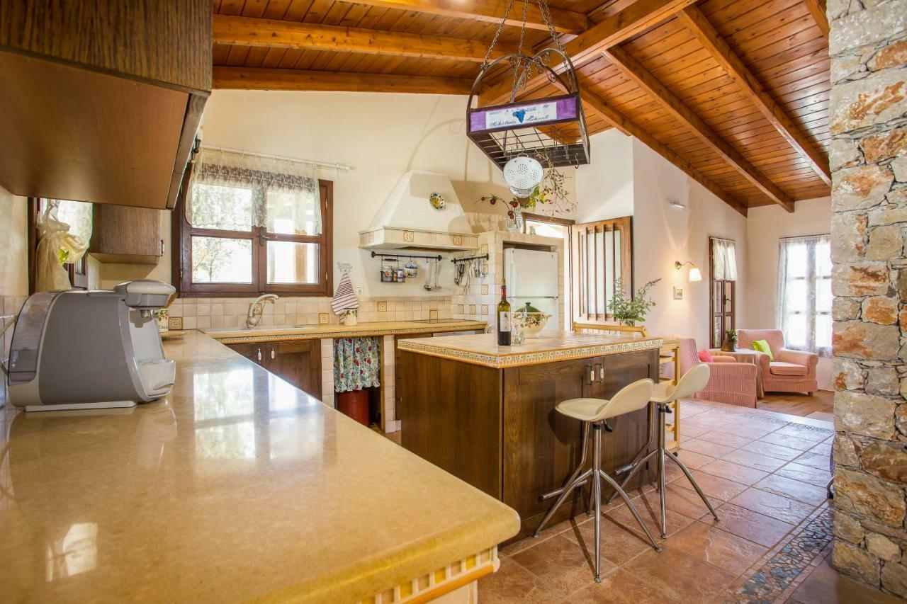 Sunny Countryside Villa - With Private Pool Фалираки Экстерьер фото