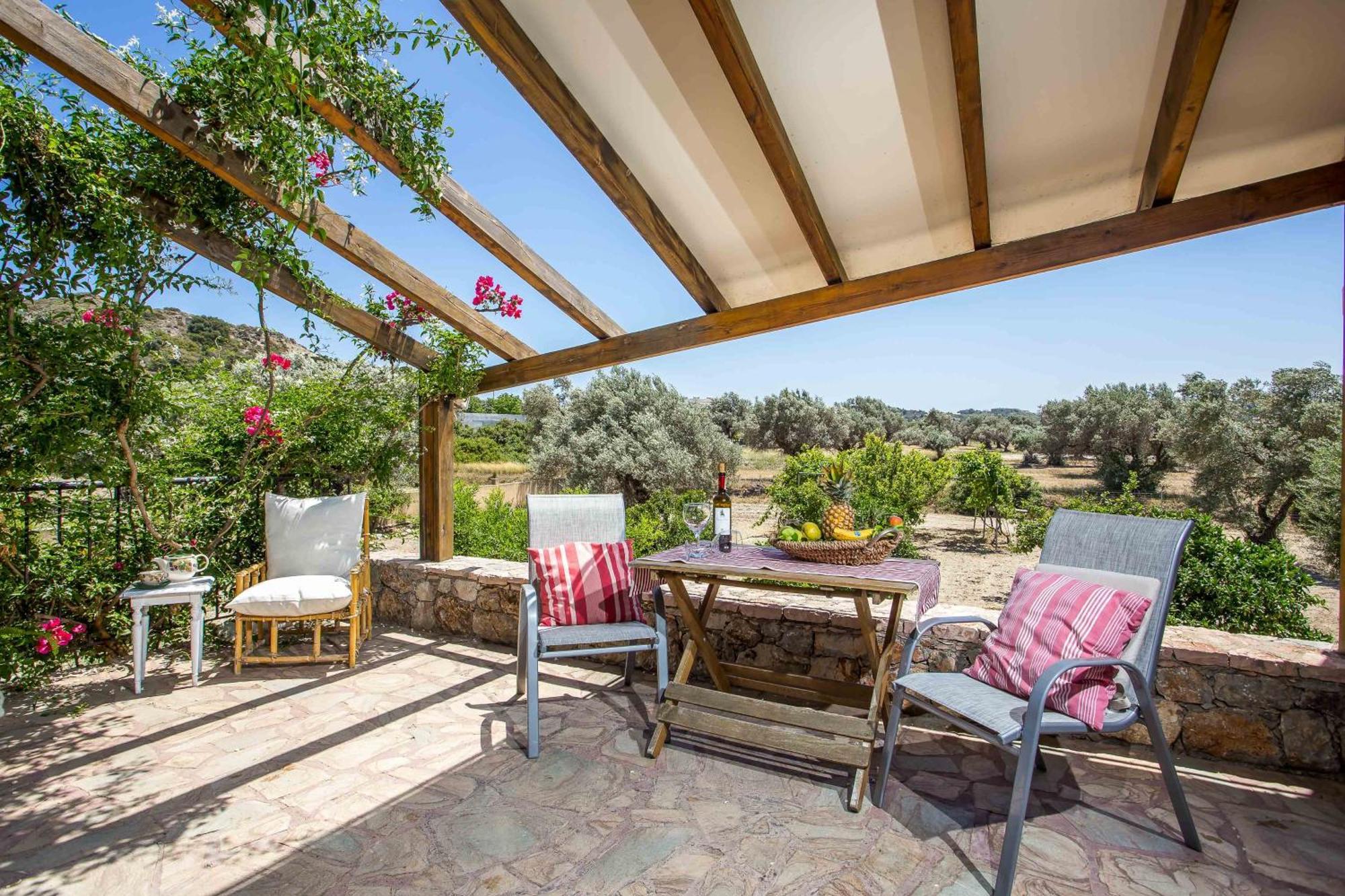 Sunny Countryside Villa - With Private Pool Фалираки Экстерьер фото